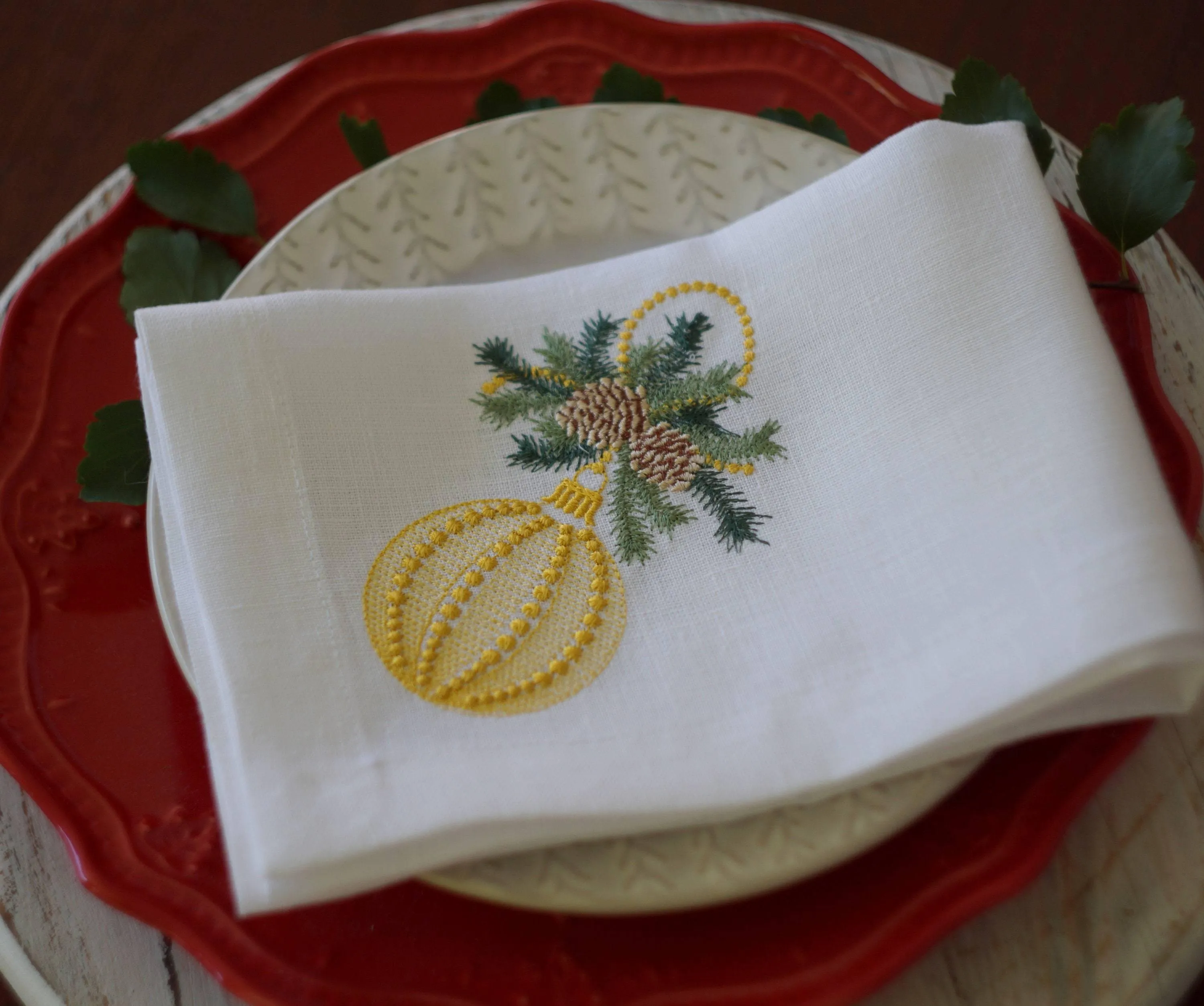 #068 | Pinecones on a branch with a Christmas tree toy | Linen napkins