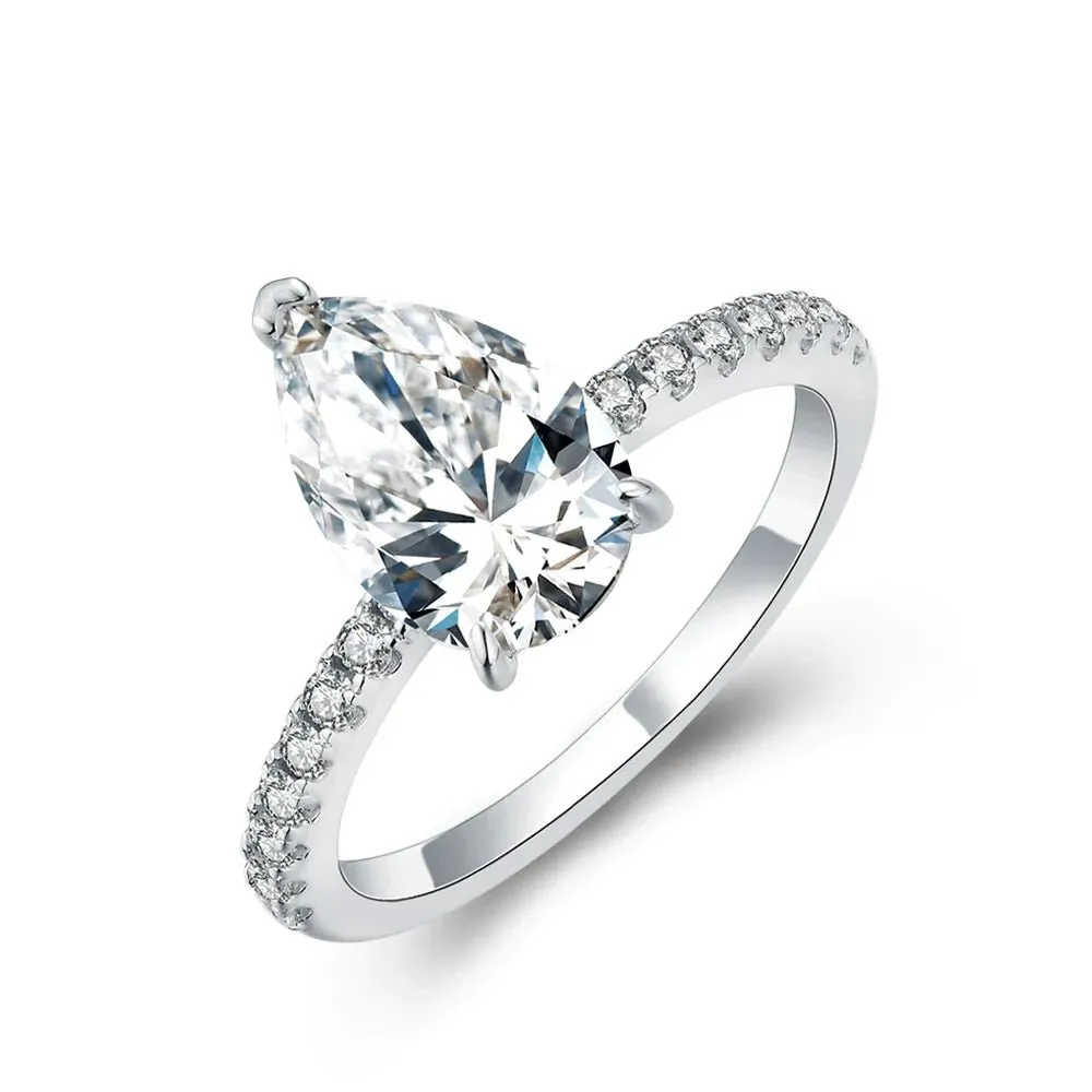 18k Yellow Gold 3.0 Ct Pear Cut Diamond Engagement Ring