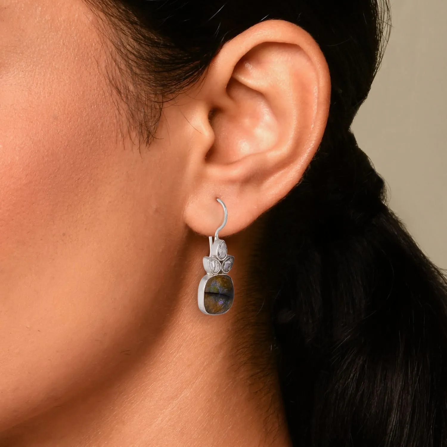 Aarna Earrings