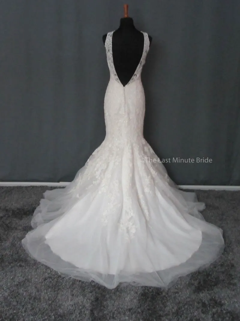 Allure Bridals 2807 Size 8
