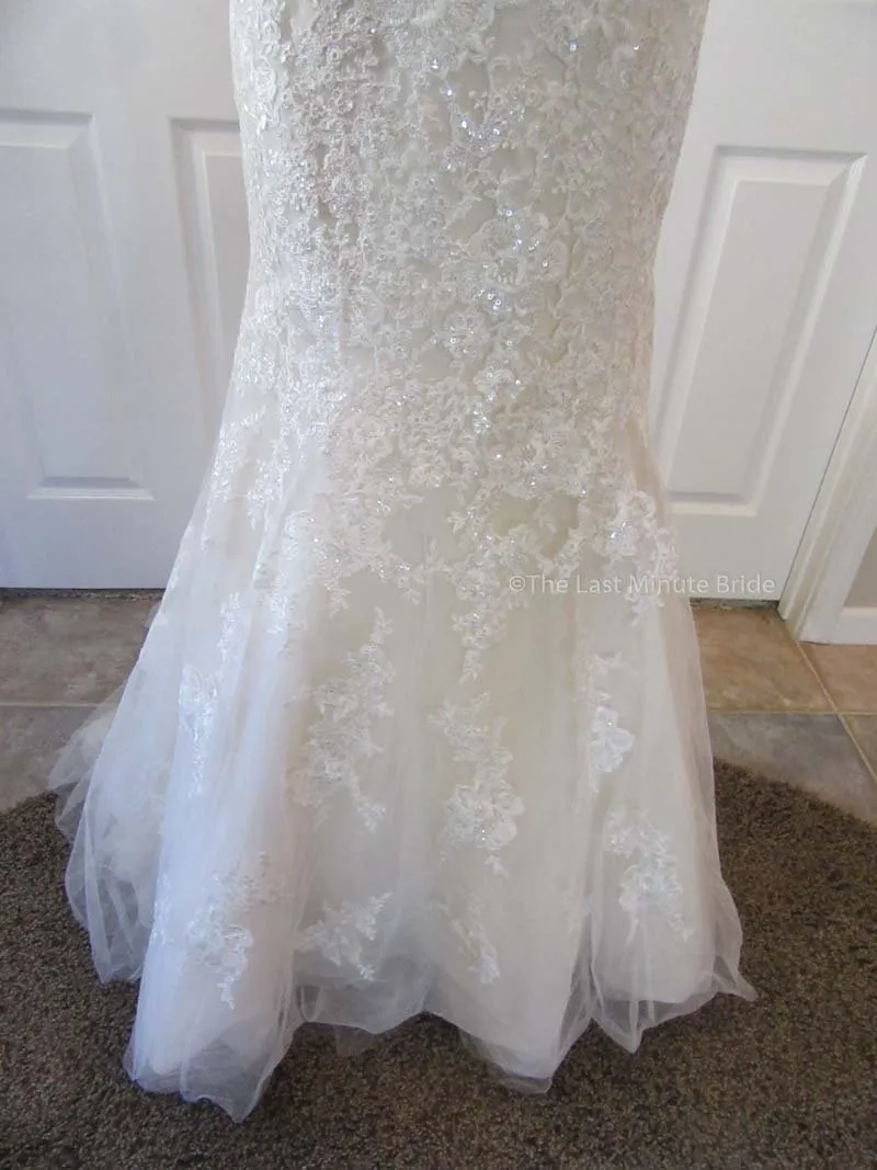Allure Bridals 2864 Iv/Gold 16