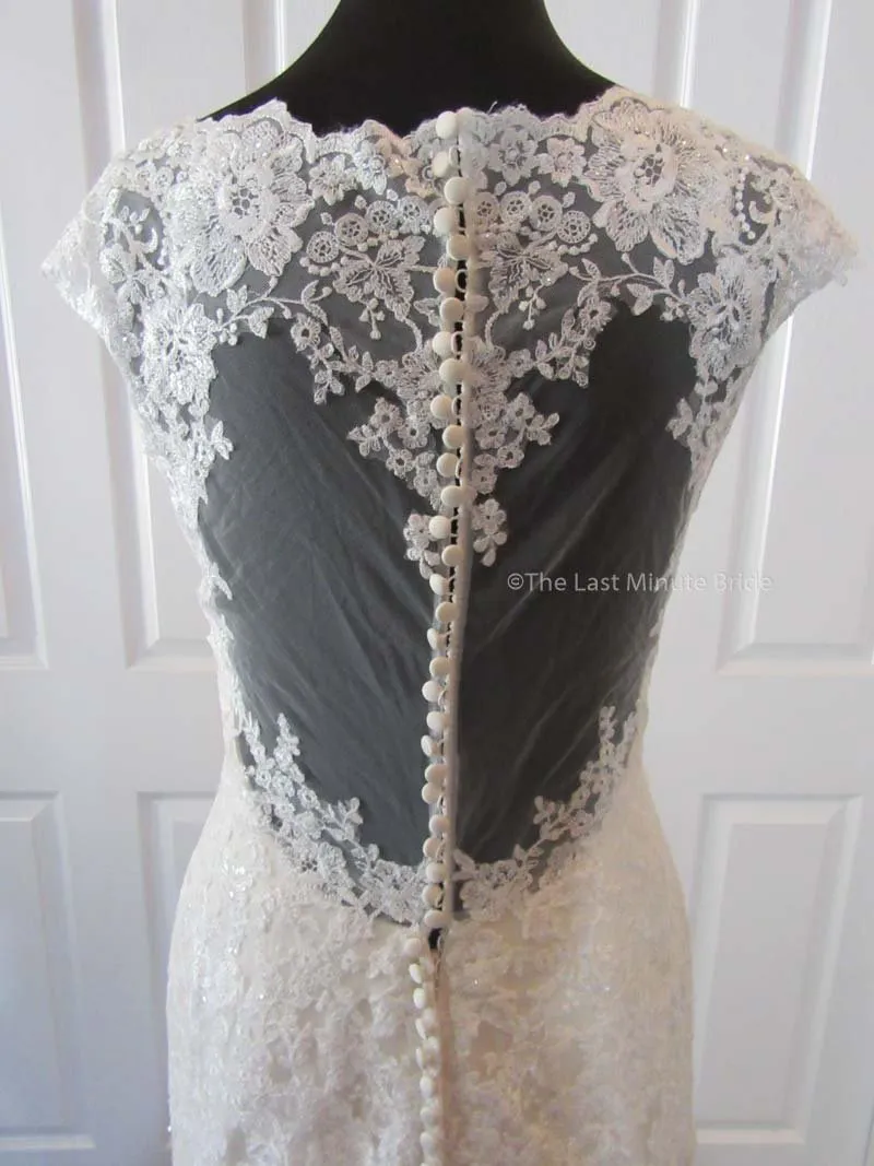Allure Bridals 2864 Iv/Gold 16