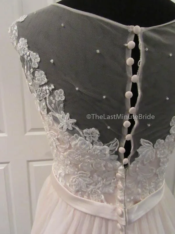 Allure Bridals 2900