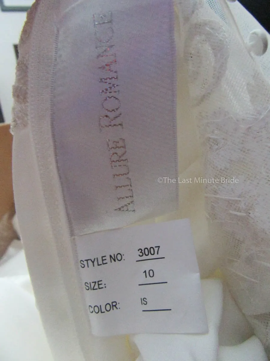 Allure Bridals 3007