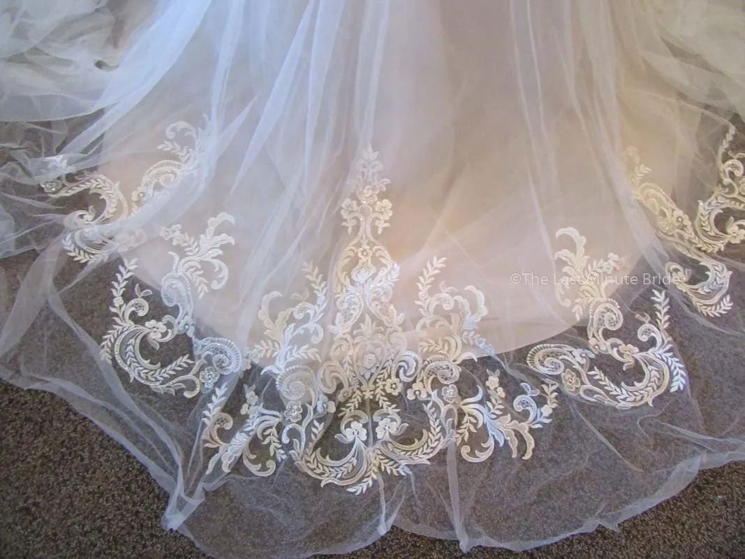 Allure Bridals 3117