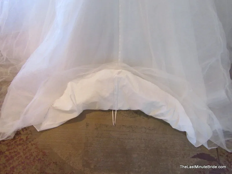Allure Bridals 9162