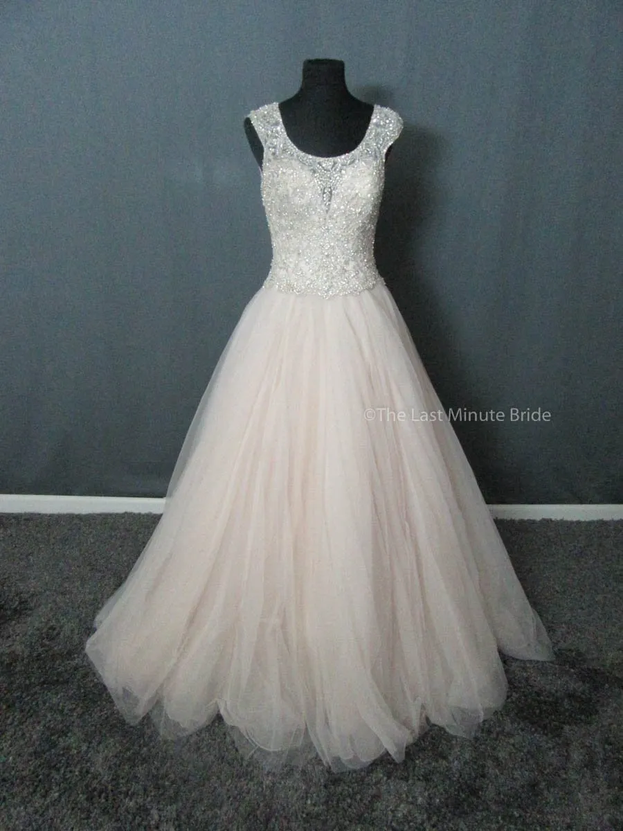 Allure Bridals 9310