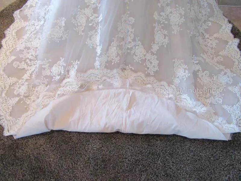Allure Bridals 9320