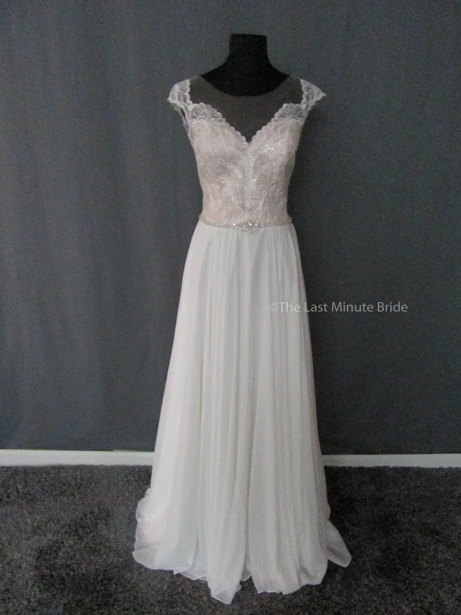 Allure Bridals 9467