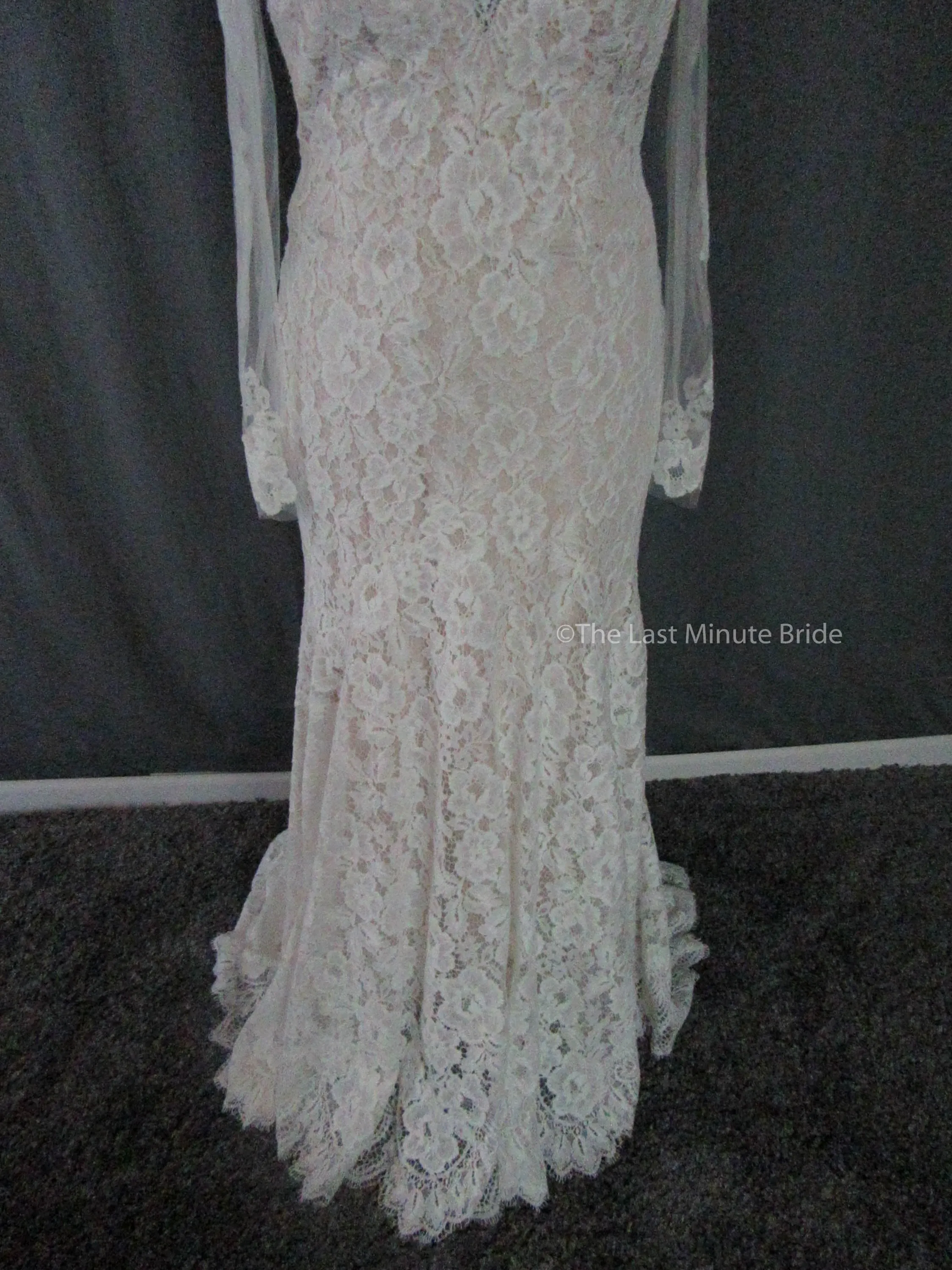 Allure Bridals 9519