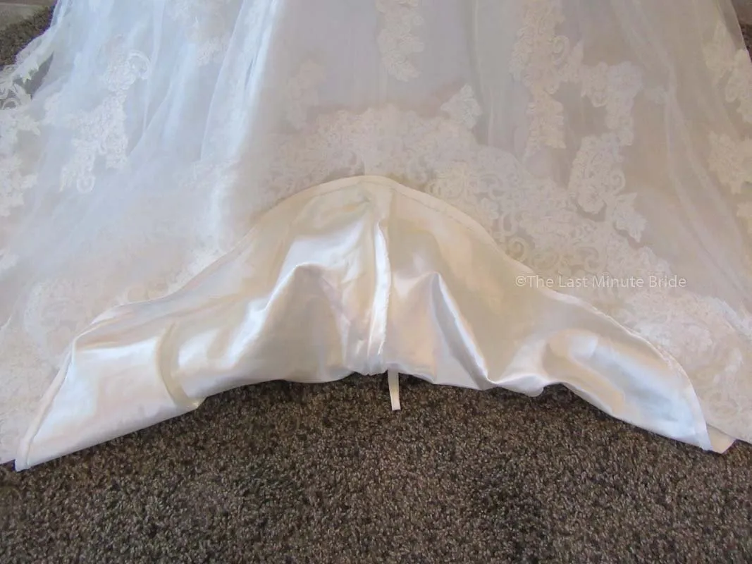 Allure Bridals Style 2963