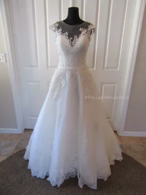 Allure Bridals Style L426