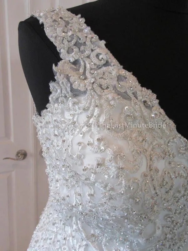 Allure Bridals W377