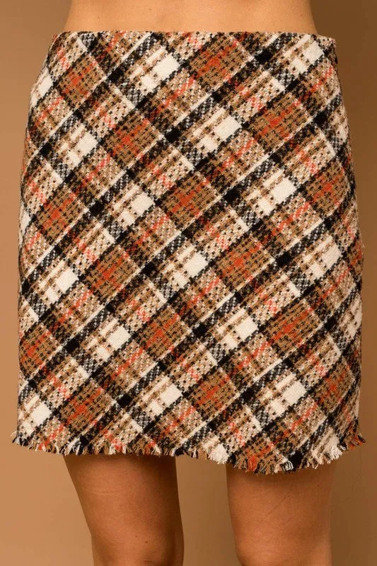 BIAS PLAID FRAYED HEM MINI SKIRT