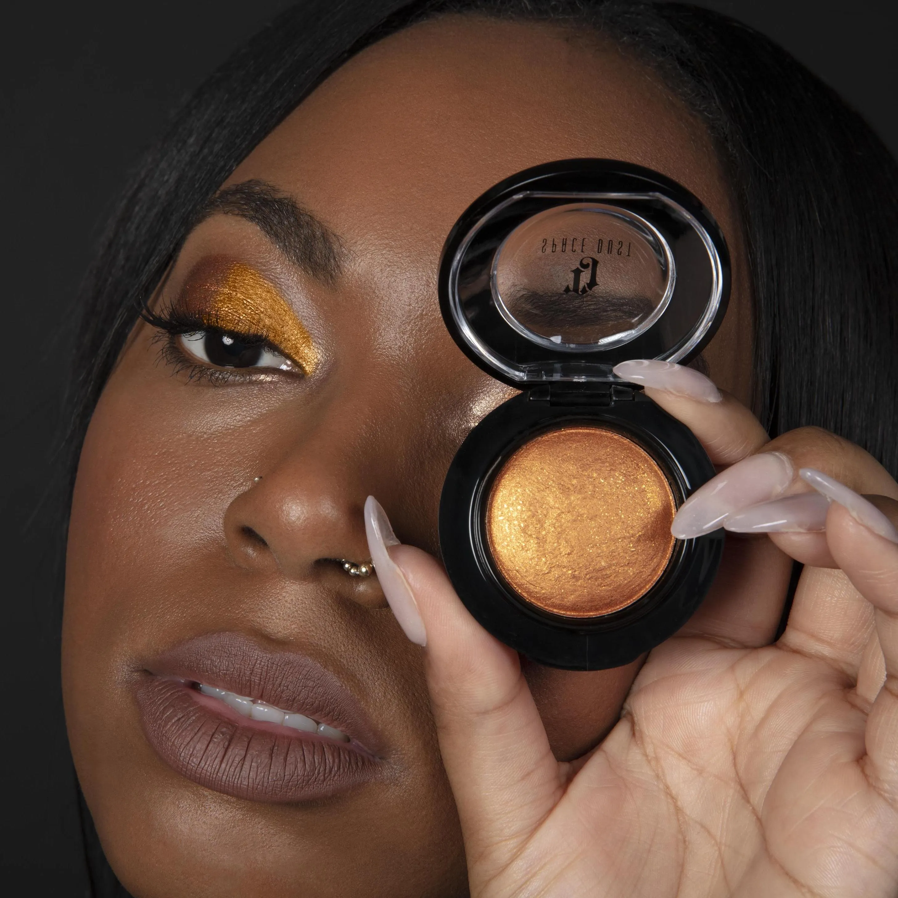 Born in a UFO Eyeshadow
