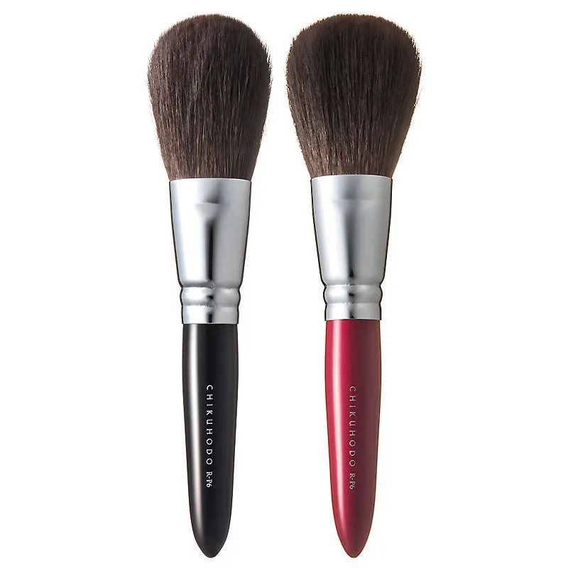 Chikuhodo Powder Brush, Regular Series (R-P6 Black & RR-P6 Red)