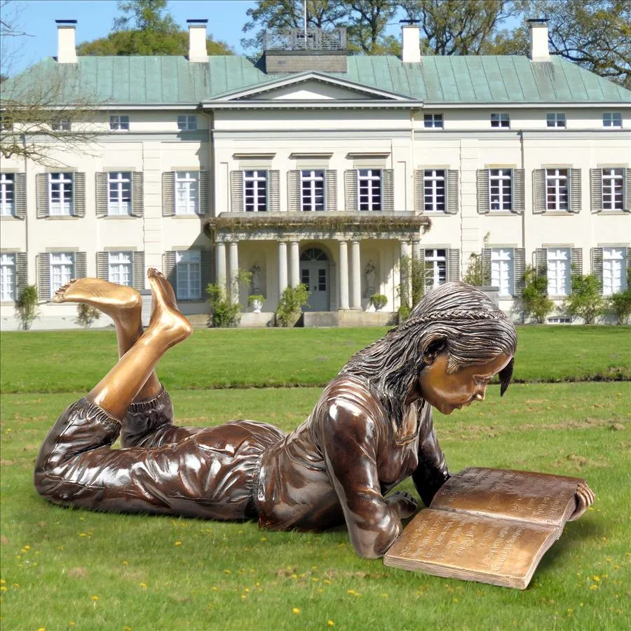 Design Toscano- Young Scholar Reading Girl Bronze Garden Statue
