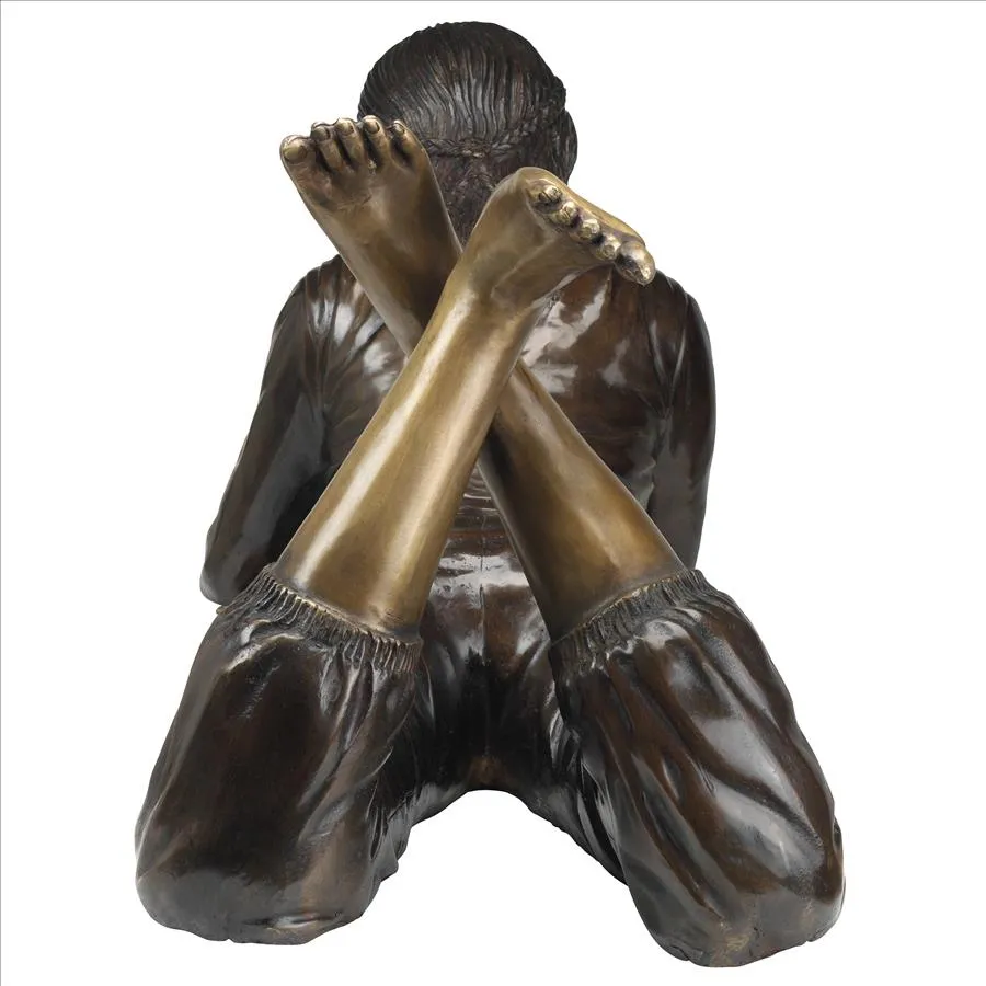 Design Toscano- Young Scholar Reading Girl Bronze Garden Statue