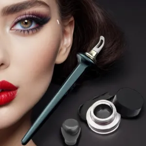 Flawless Eyeliner Tool