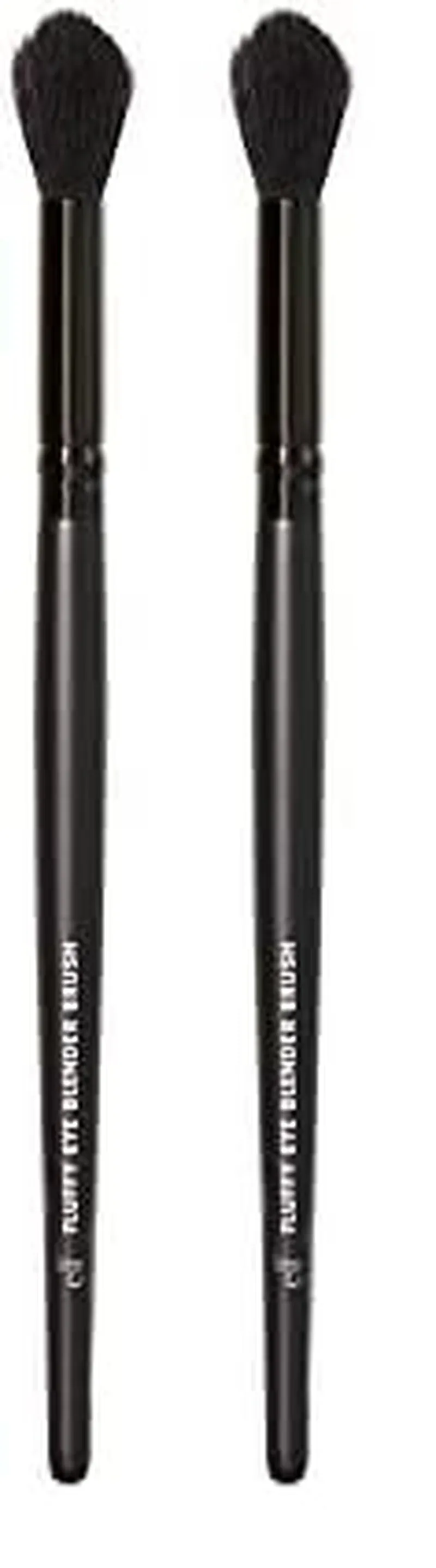 Fluffy Eye Blender Brush, Soft Eye Makeup Brush for Blending & Blurring Eyeshadow, Made with Synthetic Bristles, Vegan & Cruelty-Free