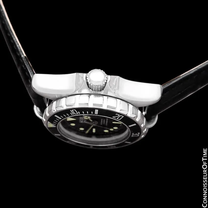 Heuer (Tag Heuer) Vintage Ladies "Bo Derek" Submariner Automatic Divers Watch - Stainless Steel