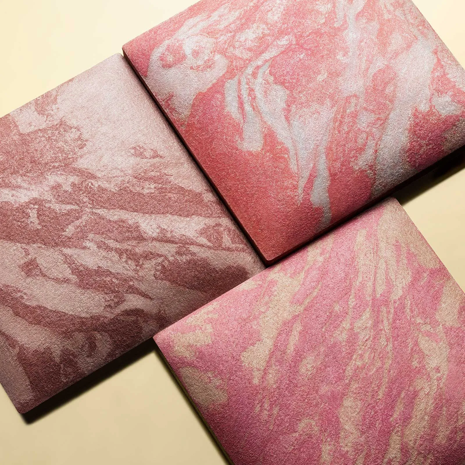 Hourglass Ambient Lighting Blush