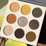 Juvia's Place The Nomad Eyeshadow Palette