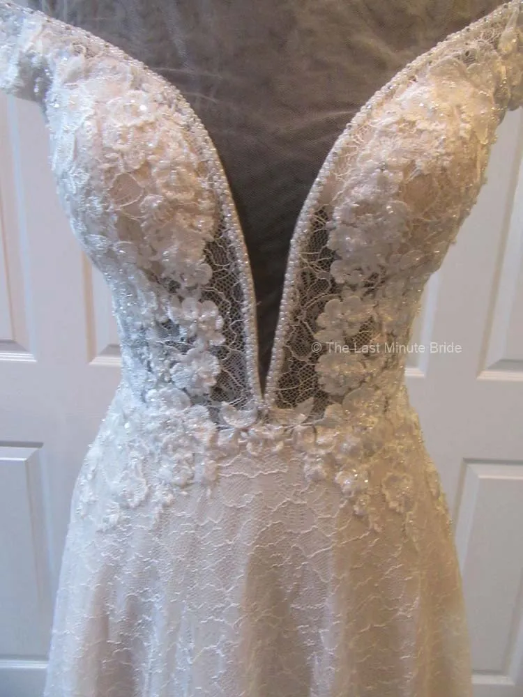 Kitty Chen style Shine J1980