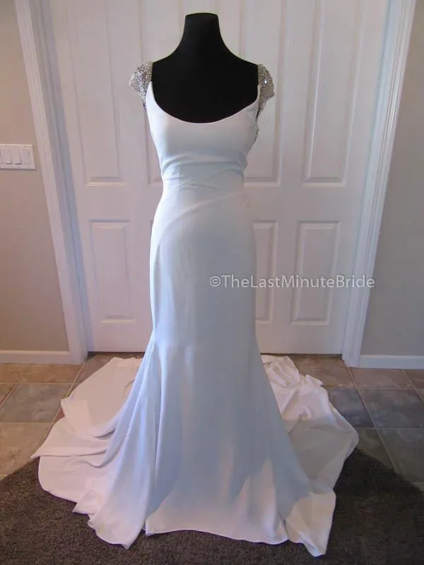 La Sposa by Pronovias Hasina