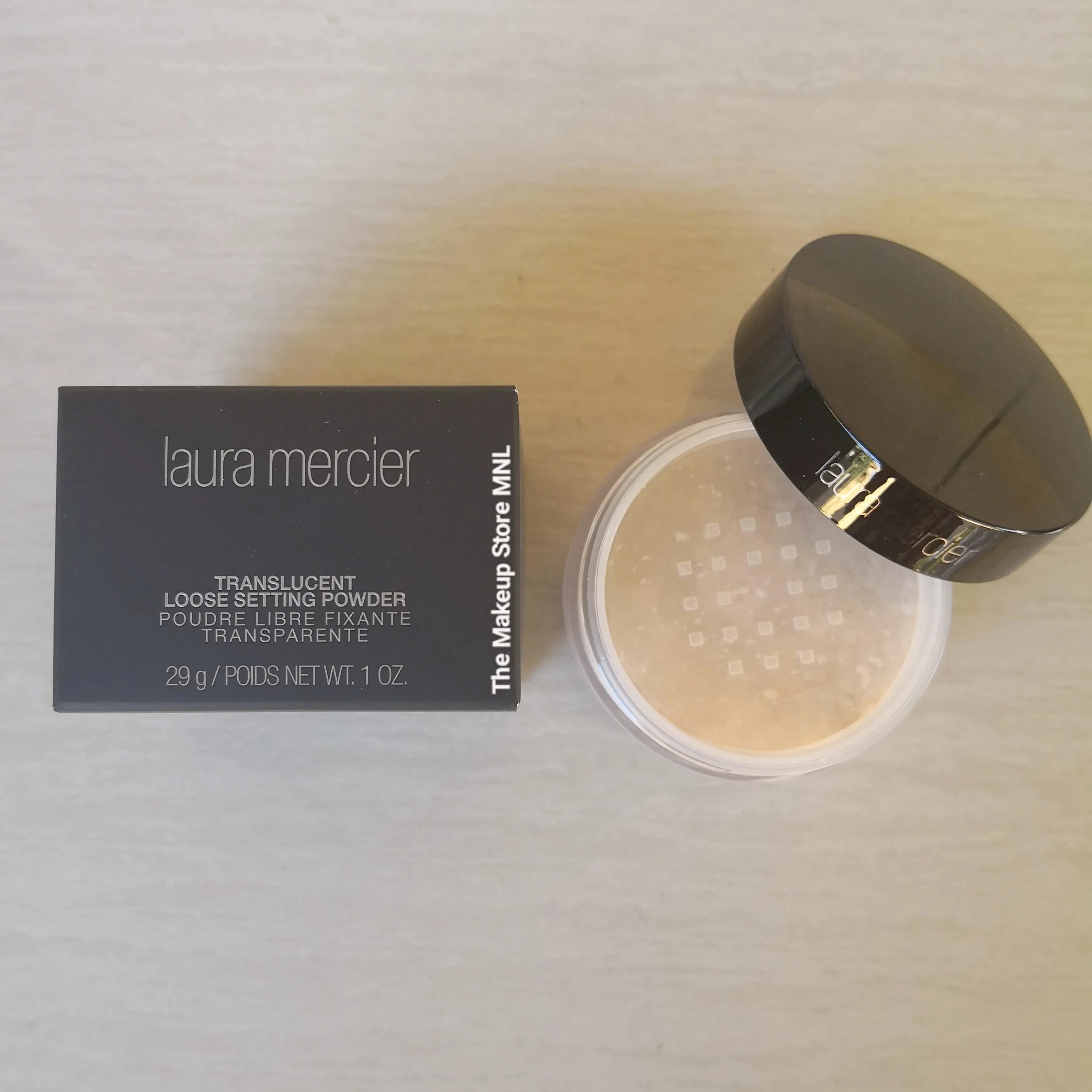Laura Mercier Translucent Loose Setting Powder
