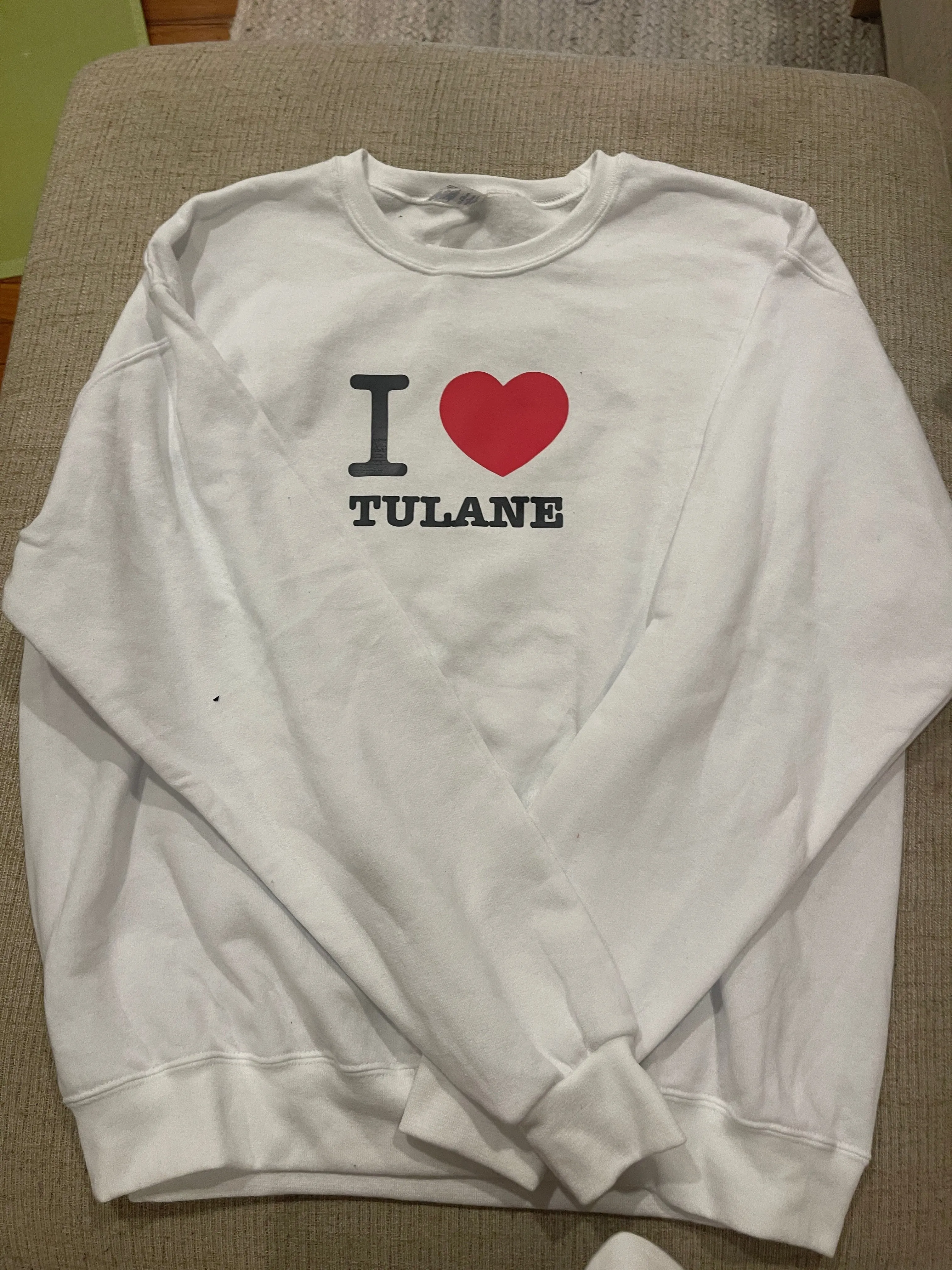 LOVE NYC SWEATSHIRT