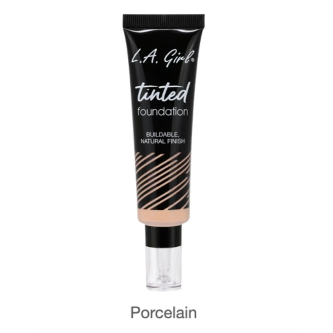 Maquillaje en Tinta: Tinted Foundations | L.A Girls