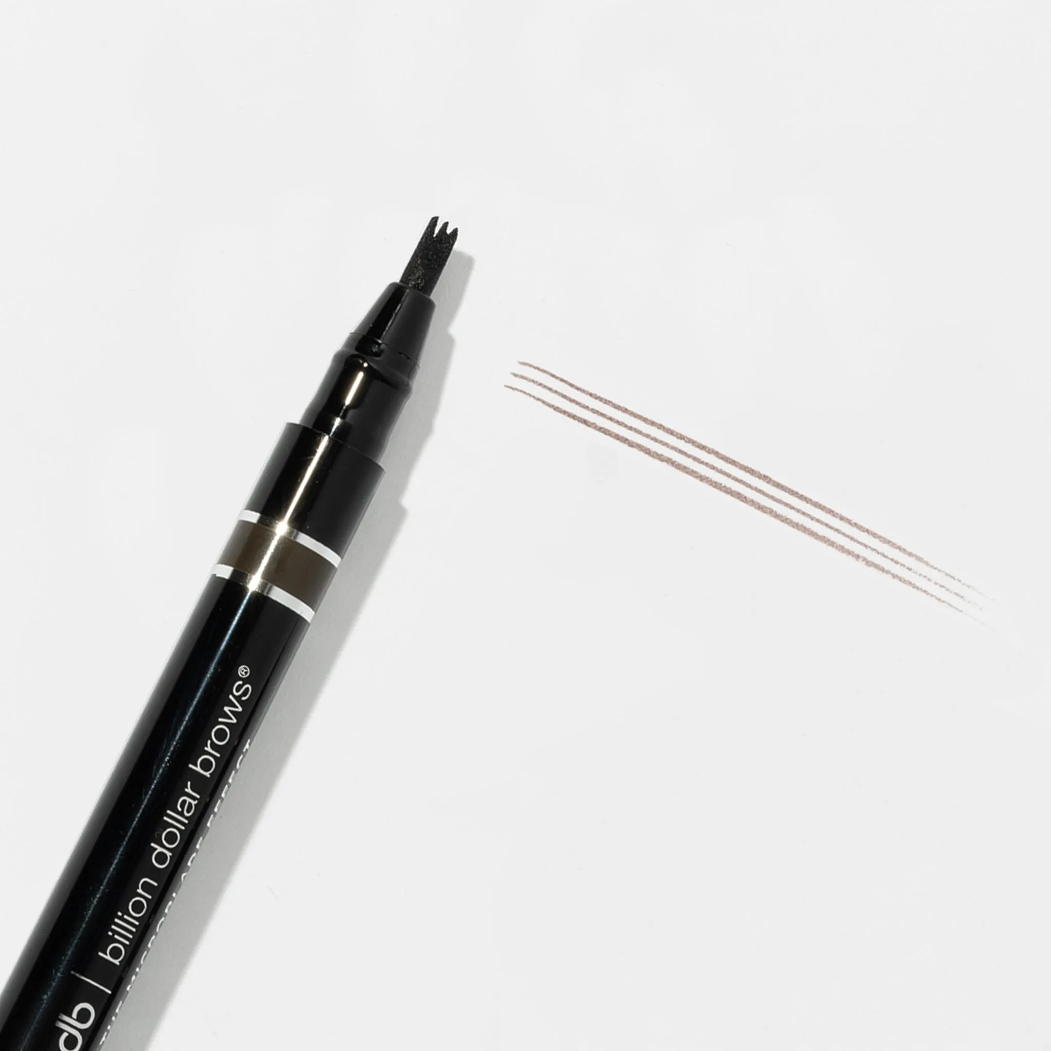 Microblade Effect: Brow Pen