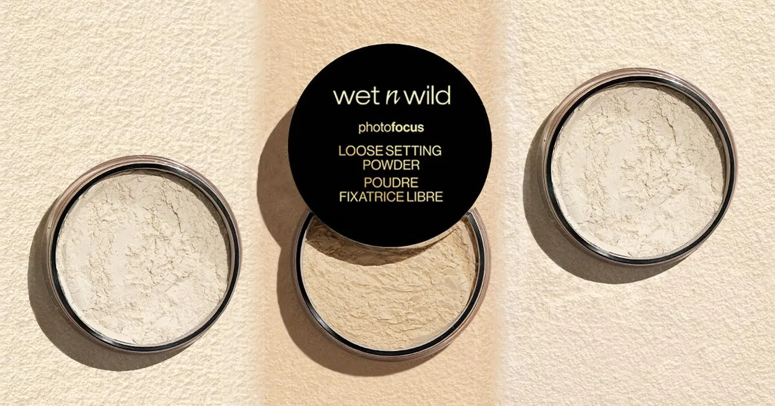 Photo Focus Loose Baking Setting Powder, Highlighter Makeup, Fair to Medium & Tan Skin Tones, Translucent