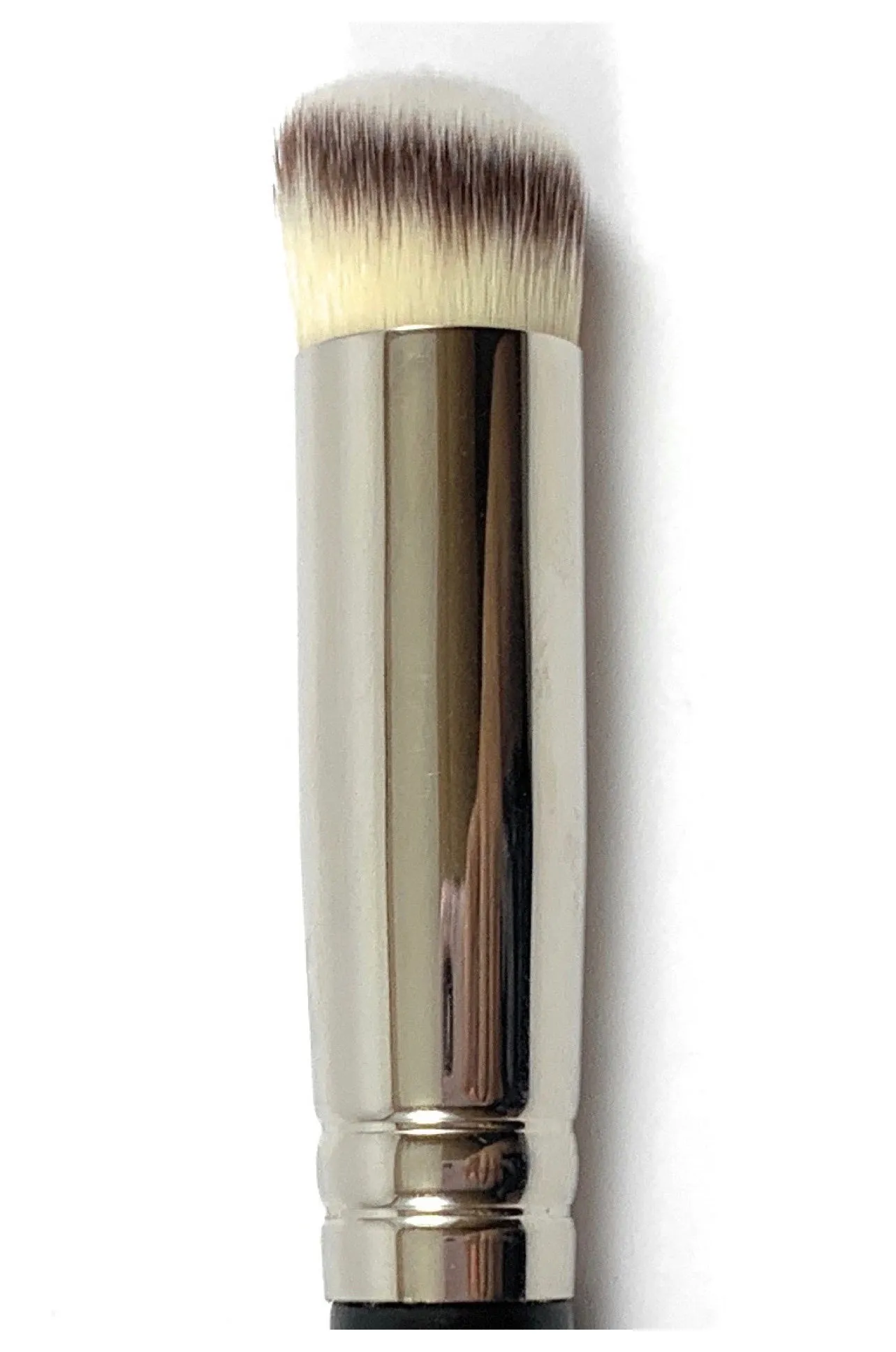 R&M 571 Slanted Round Concealer & Buffer brush