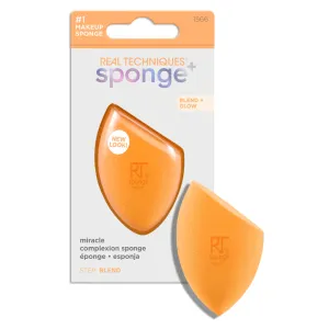 Real Techniques Miracle Complexion Sponge -1566