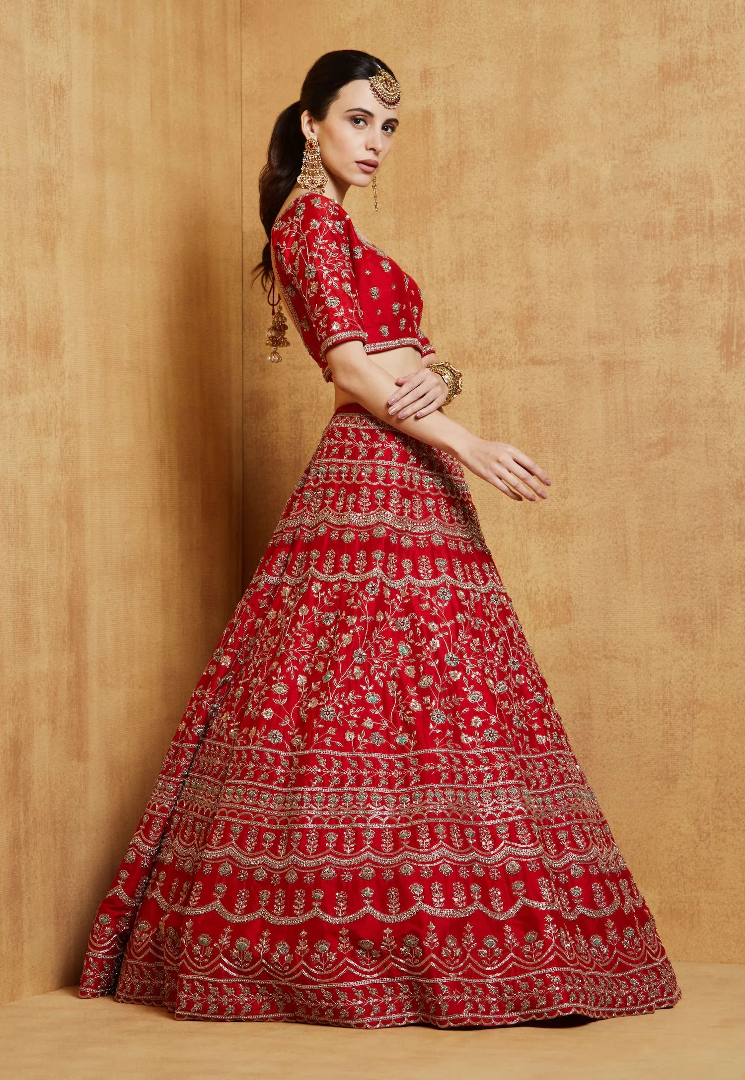 Red Duniya Lehenga Set