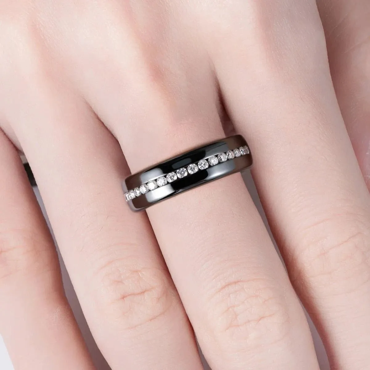 Round Cut Diamond Black Unisex Wedding Band