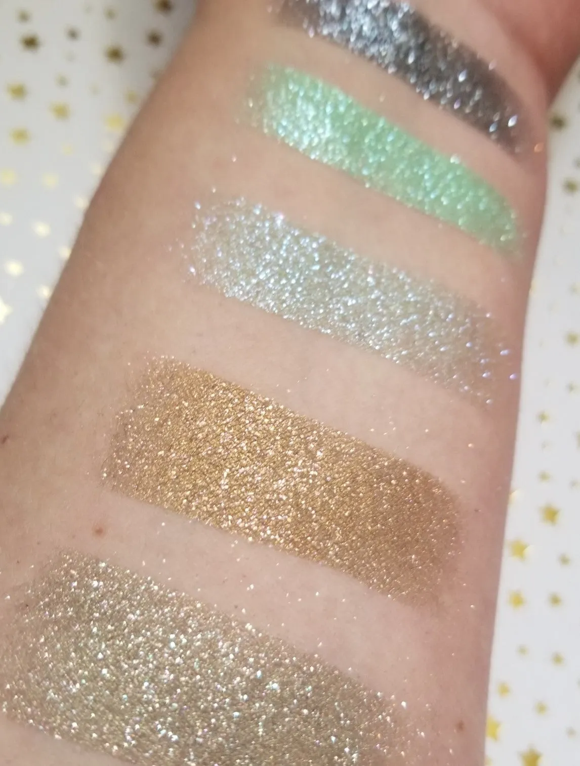 Sister Shade Loose Eyeshadow