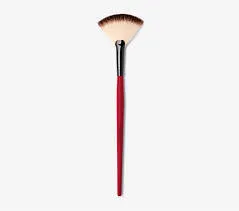 SMASHBOX CAMERA READY FAN BRUSH