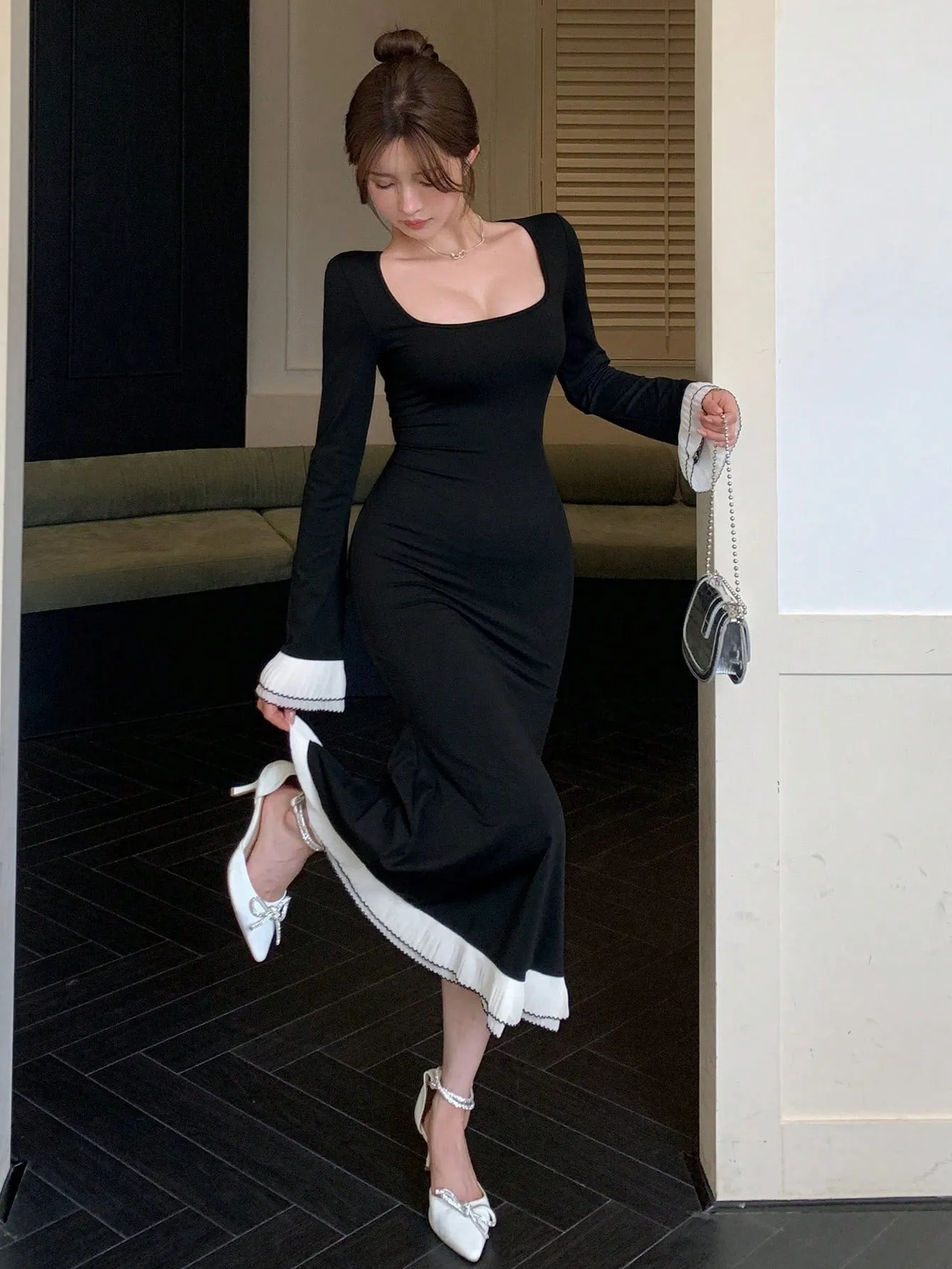 Square Neck Contrast Color Patchwork Fishtail Midi Dress