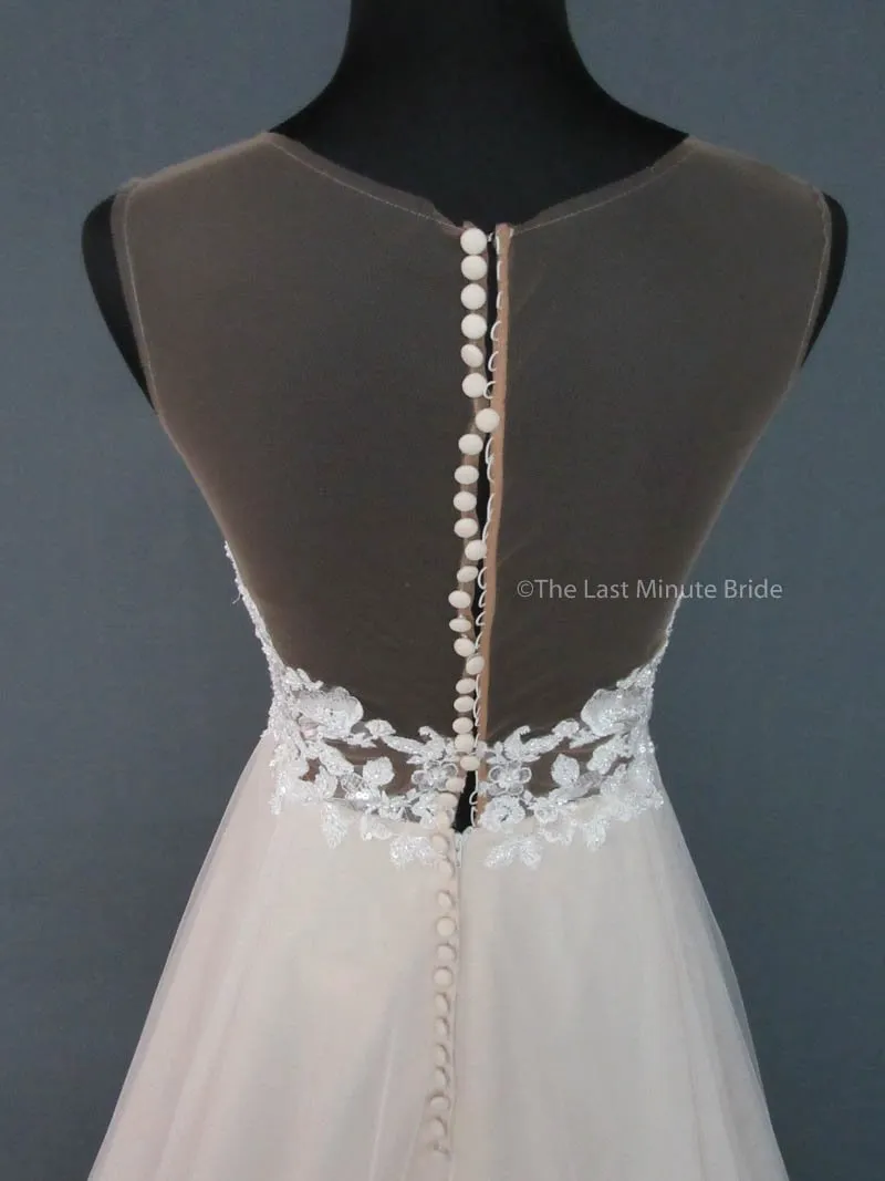 Stella York 6215 size 10