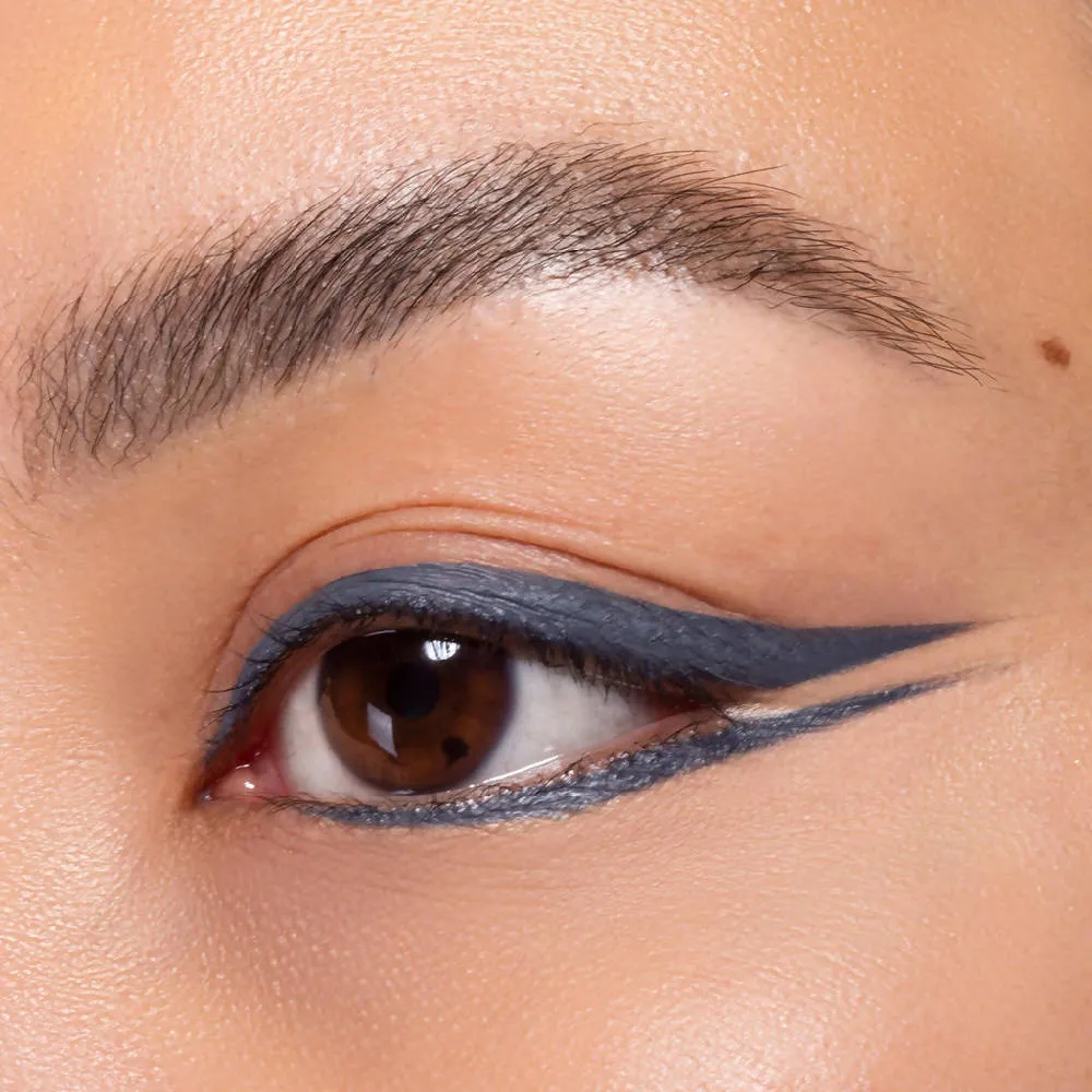 Venus Pigmented Liquid Eyeliners